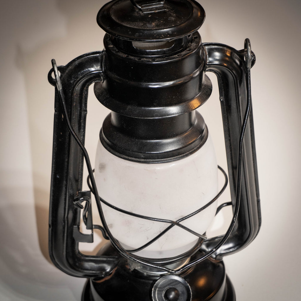 THE Hand Lantern (EXCLUSIVE)